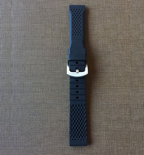 BLACK RUBBER STRAP